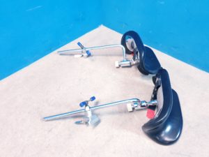 Maquet 2x Beinhalter Beinschale Beinauflage  mit Befestigung und Posterung