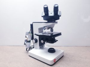 Leitz Laborlux K Mikroskop  mit Transportschaden