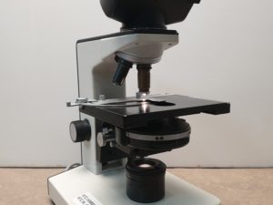 Leitz Laborlux 11 Inspektions-Binokularmikroskop