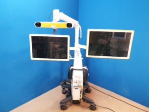 BRAINLAB Curve Chirurgisches Navigationssystem