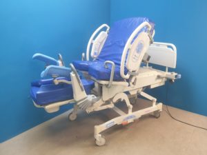 HILL-Rom AFFINITY 4 - P3700 - P 3700  Entbindungsbett