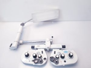 Möller-Wedel Visutest- D 52306 Phoropter