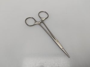 Aesculap BH120R - BH 120 R Arterienklemme  artery forceps 125 mm