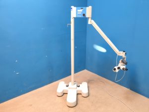 Zeiss OPMI 9 OPMI9  f=170  10x  22 B mit Beobachter - Armfederung ist beschädigt