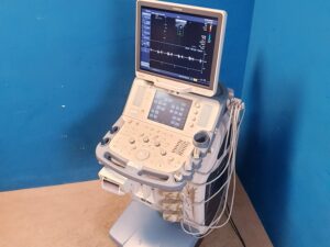 Toshiba SSA-680A Xario XG Farbdoppler  + PLT-1204BT + PLT-1704SBT +PST-25BT -