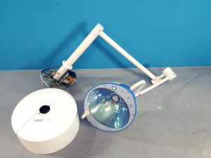 HANAULUX Blue 80 Praxisleuchte Klinikleuchte OP Lampe Deckenmodell
