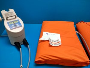 Astopad DUO 120 Patient Warmer - Stihler Electronic - Steuergerät mit Wärmematten