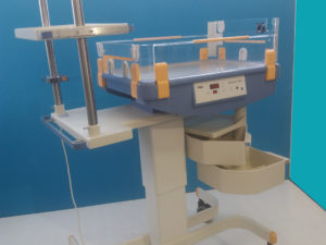 Dräger Babytherm 8000 Säuglingsbettchen Wärmebettchen