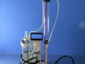 Dräger O2 / AIR Absaugung Sekretabsaugung mit Manometer