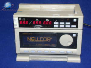Nellcor EKG-Monitor N-3200-110  Blutdruckmonitor N-3100-100