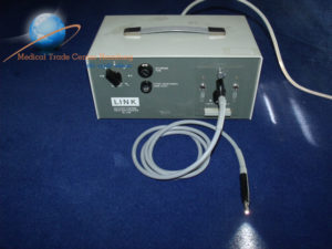 Karl Storz  485 B Lichtquelle Cold Light Fountain  Inkl lichtleiter