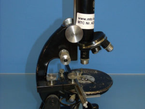 Winkel-Zeiss Göttingen 72507 Mikroskop